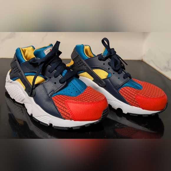 Nike Air Huarache Run Ultra Now Multi-Color (GS) Sneakers Size 5.5Y MSRP $94.99 - Picture 5 of 13